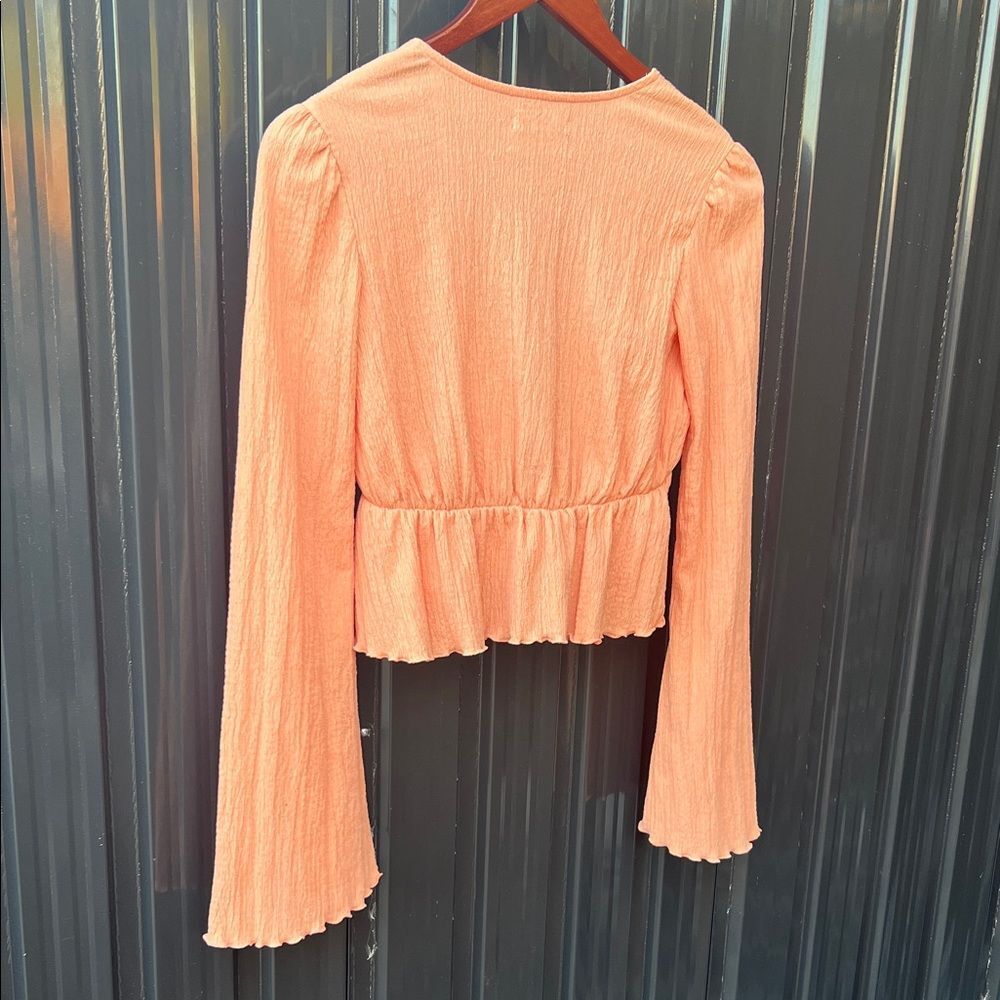 Urban Outfitters Coral Peach Flared Bell Cropped Sleeve Blouse Coastal Boho - Picture 6 of 7